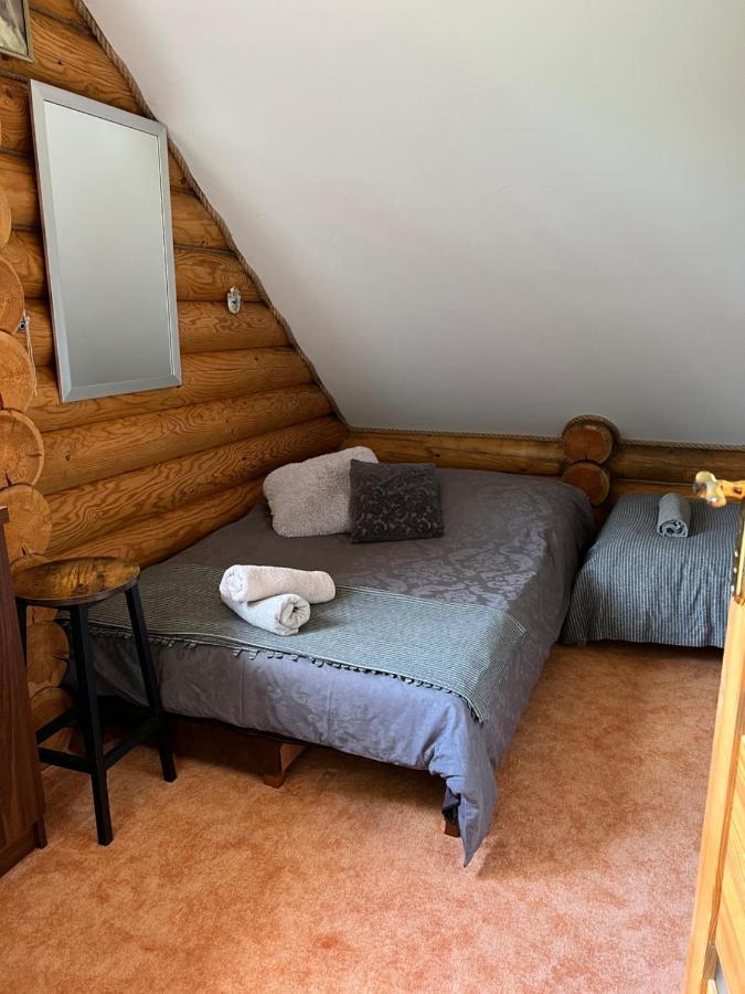 Ranczo Borowka Villa Lapanow ภายนอก รูปภาพ